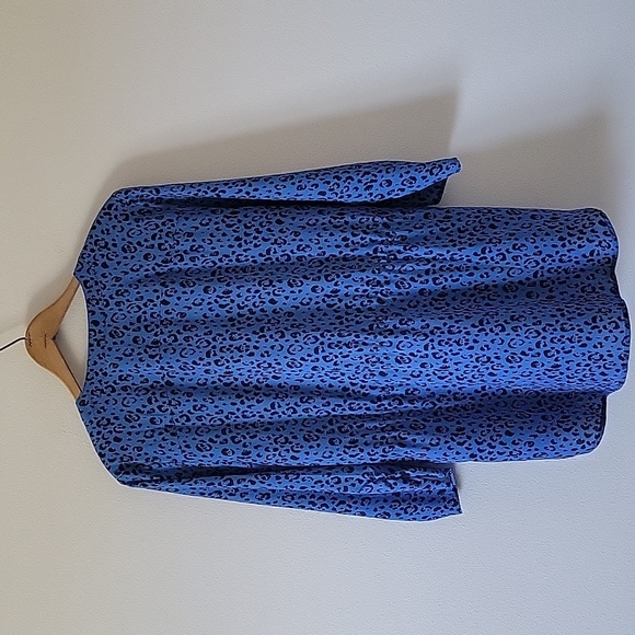 Chico's Blue Leopard Print Cinch Waist Button Down Tunic Size Large - Picture 4 of 9